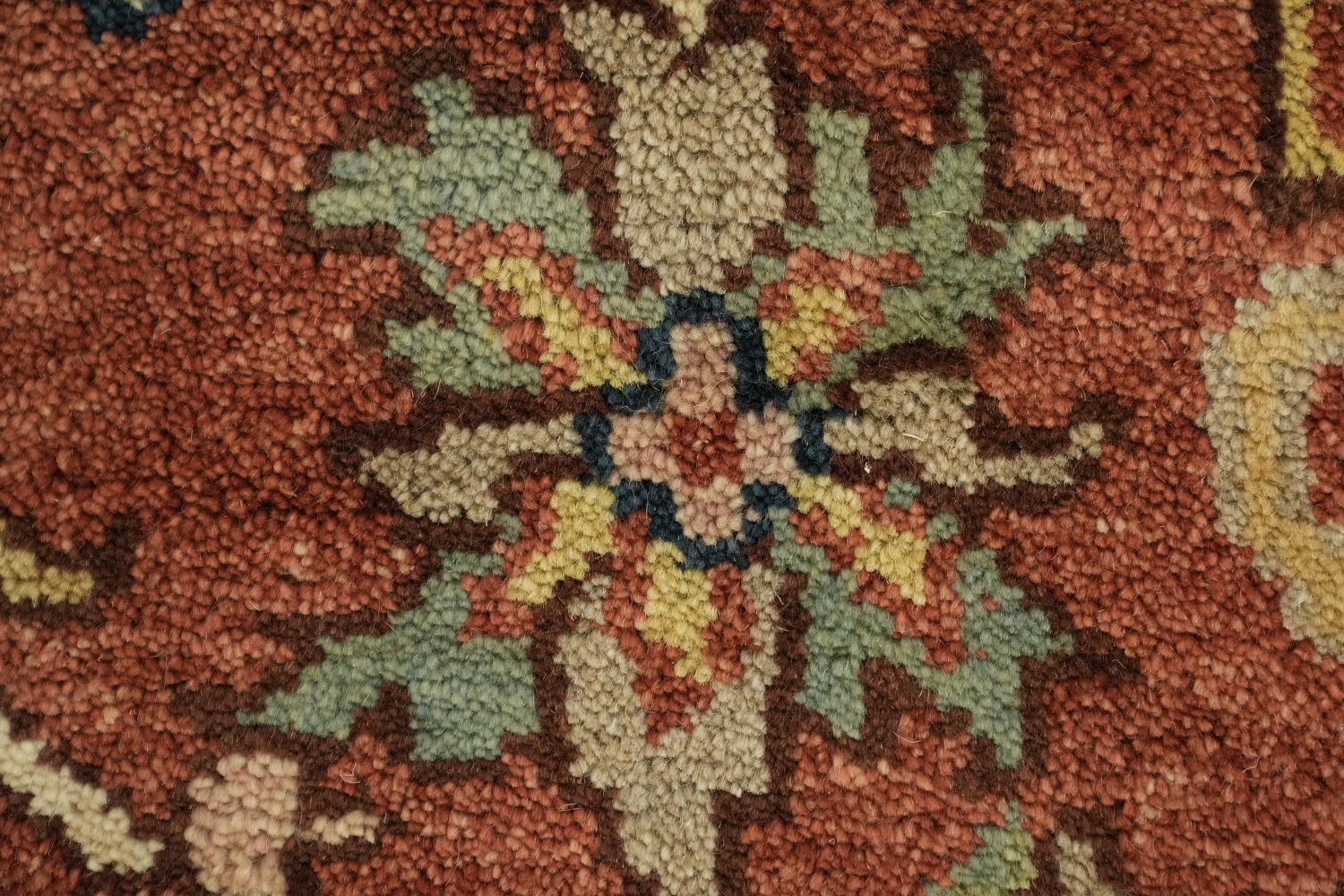 Traditional Geometric Heriz Serapi Style Area Rug, 8' x 10' Hand-Knotted Wool
