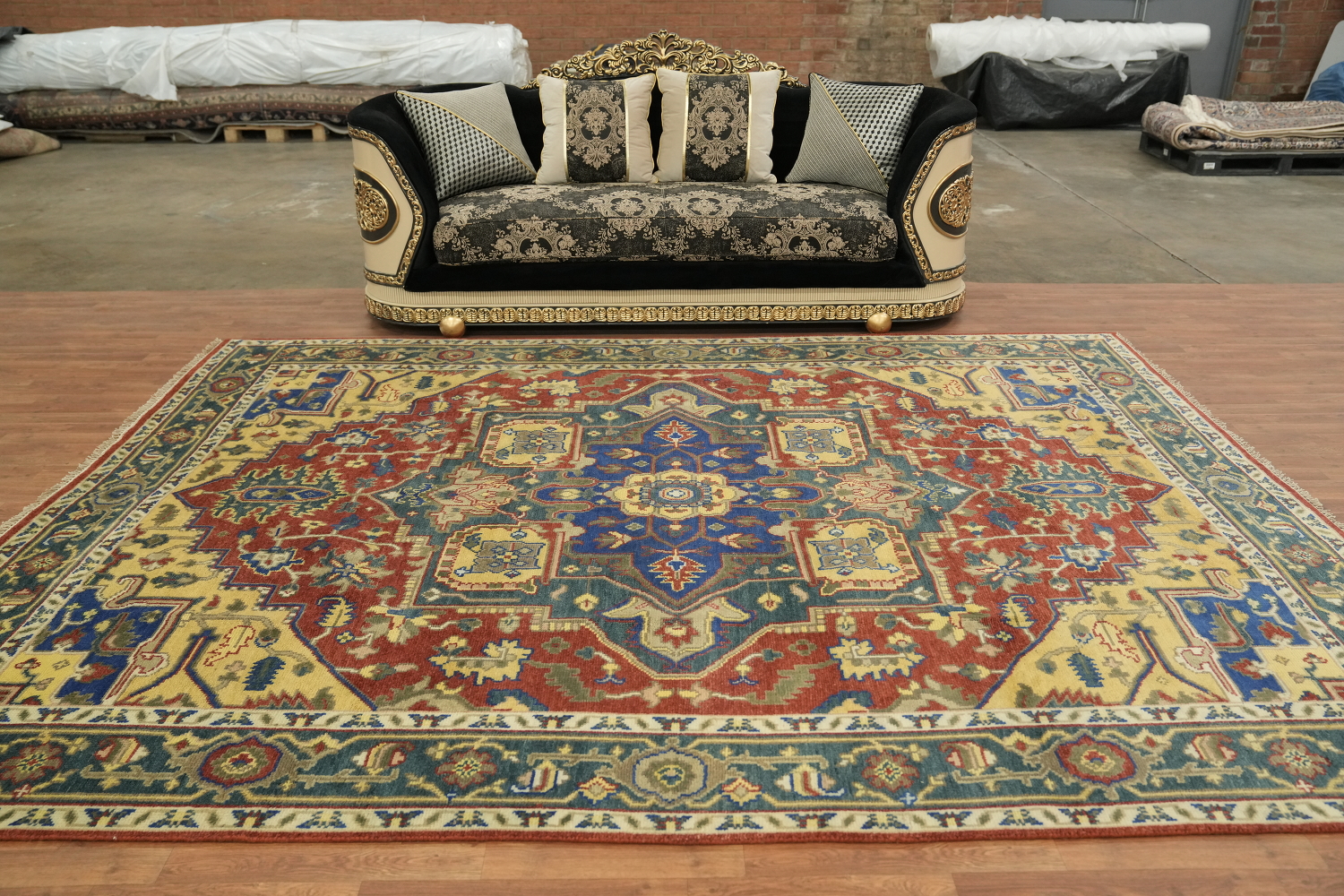 Geometric Red and Blue Heriz Serapi Wool Living Room Rug 9' x 12'