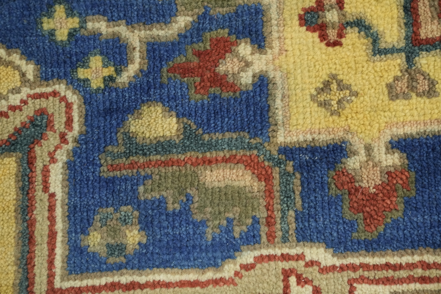 Geometric Red and Blue Heriz Serapi Wool Living Room Rug 9' x 12'