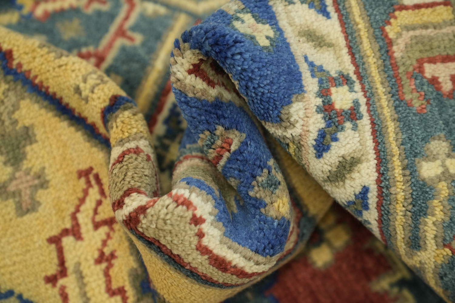 Geometric Red and Blue Heriz Serapi Wool Living Room Rug 9' x 12'