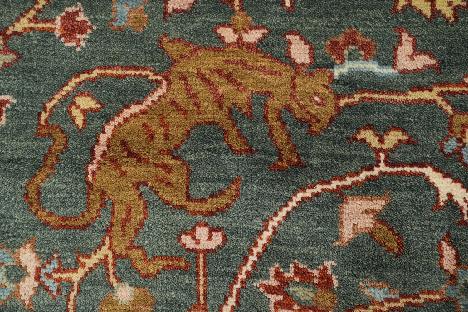 8'x10' Hunting Animal Pictorial Ziegler Oriental Rug | Hand-Knotted Wool