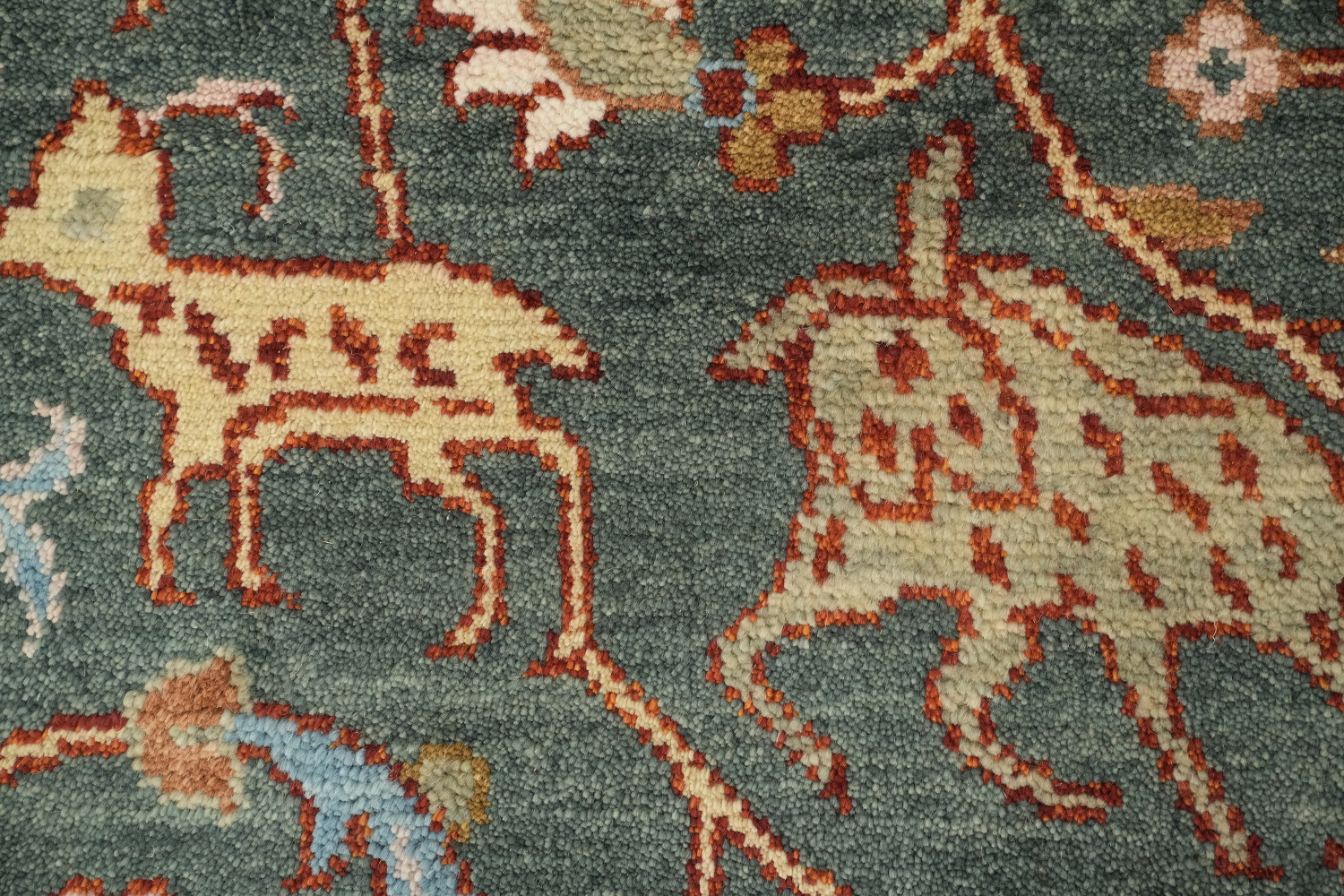 8'x10' Hunting Animal Pictorial Ziegler Oriental Rug | Hand-Knotted Wool