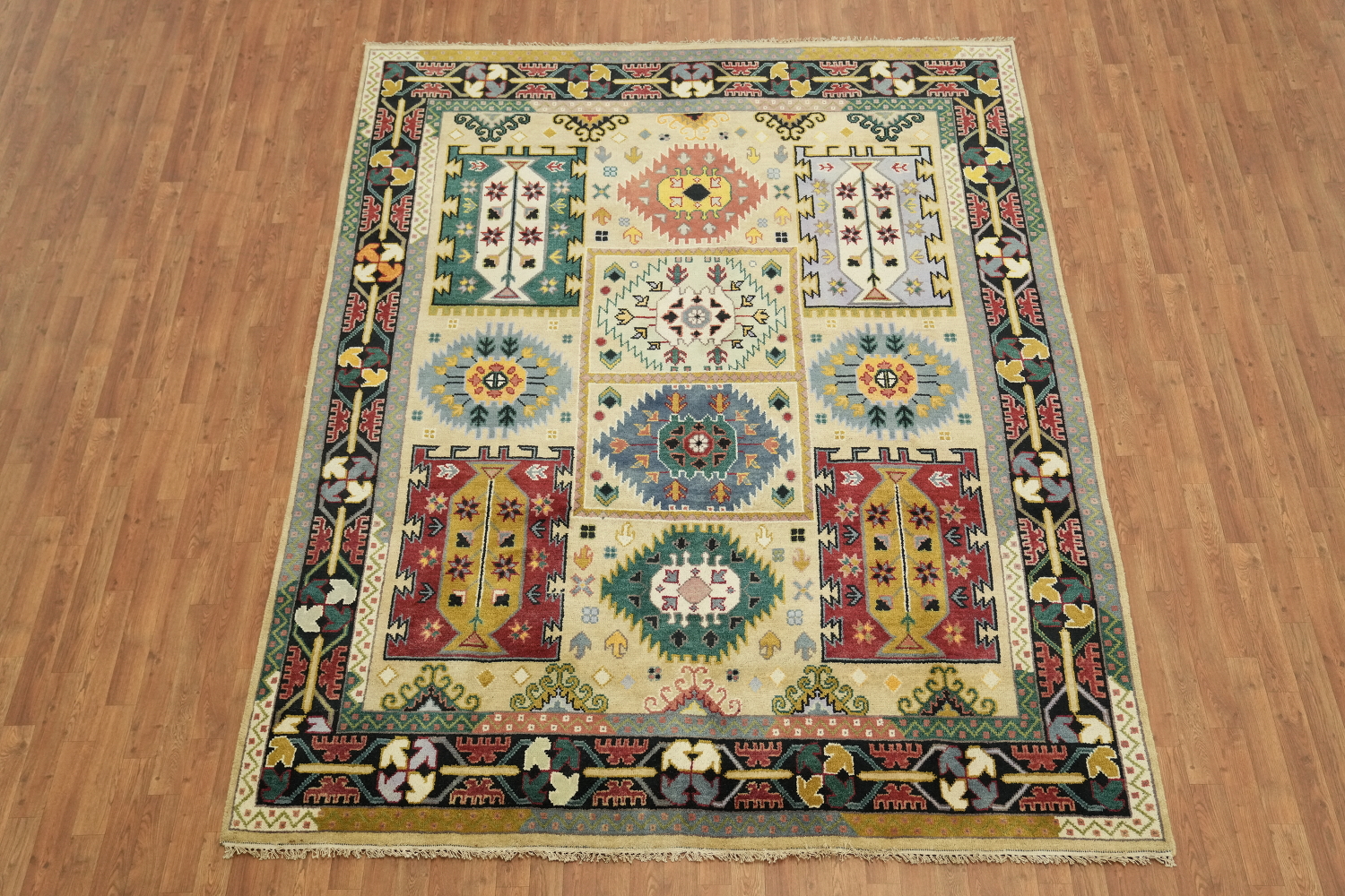 8'x10' Traditional Light Green South-western Rug with Vibrant Geometric Design