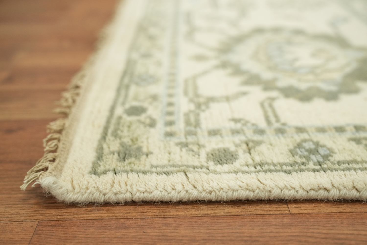 Cream and Green Traditional Oushak Living Room Rug 8'x10'