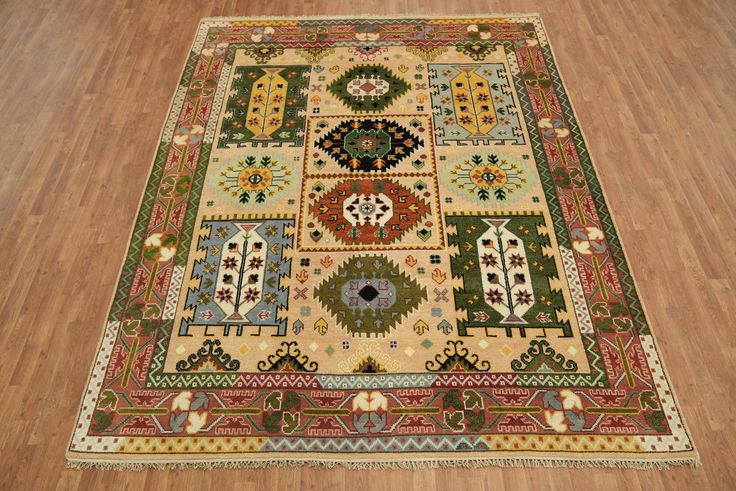 8'x10' Traditional Tribal South-western Rug with Vibrant Geometric Design