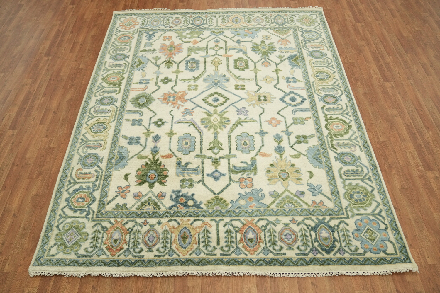 Luxurious Handmade Oushak Wool Rug with Pastel Colors
