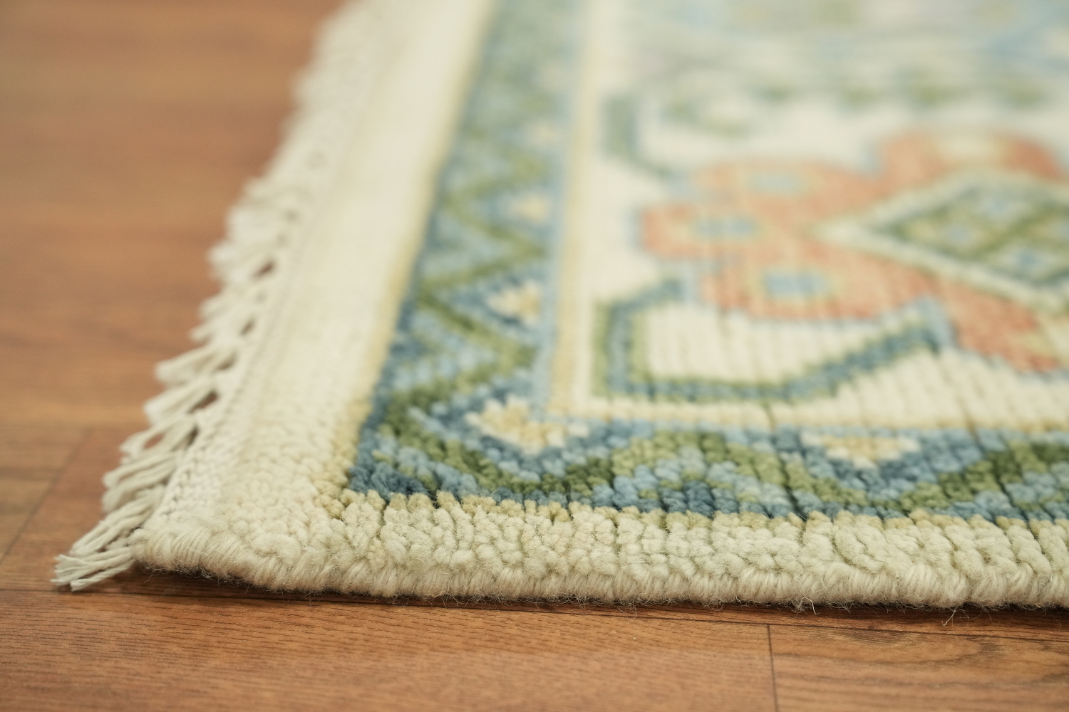 Luxurious Handmade Oushak Wool Rug with Pastel Colors