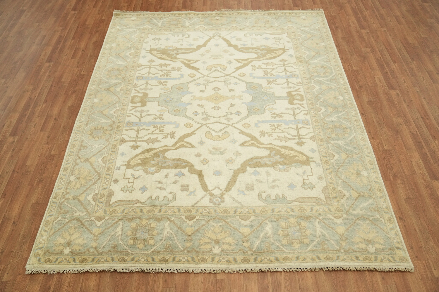 Hand-Knotted 8x10 Traditional Oushak Wool Rug - Beige & Cream