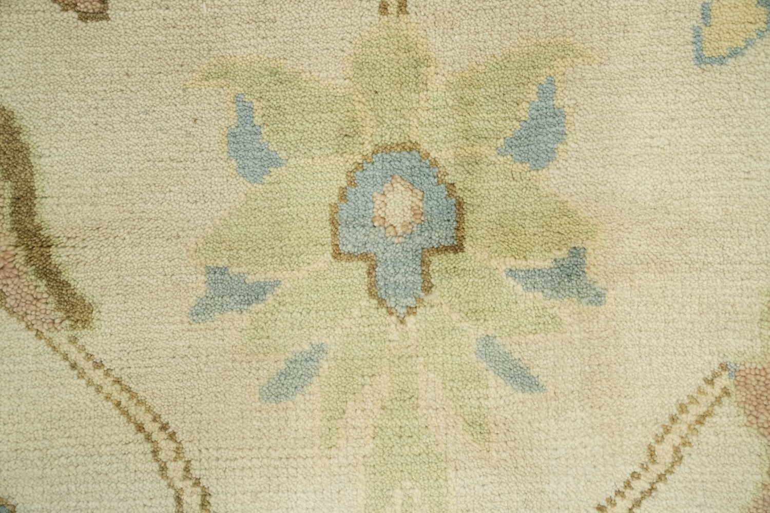 Traditional Ivory and Light Blue Oushak Hand Made Area Rug 9x12