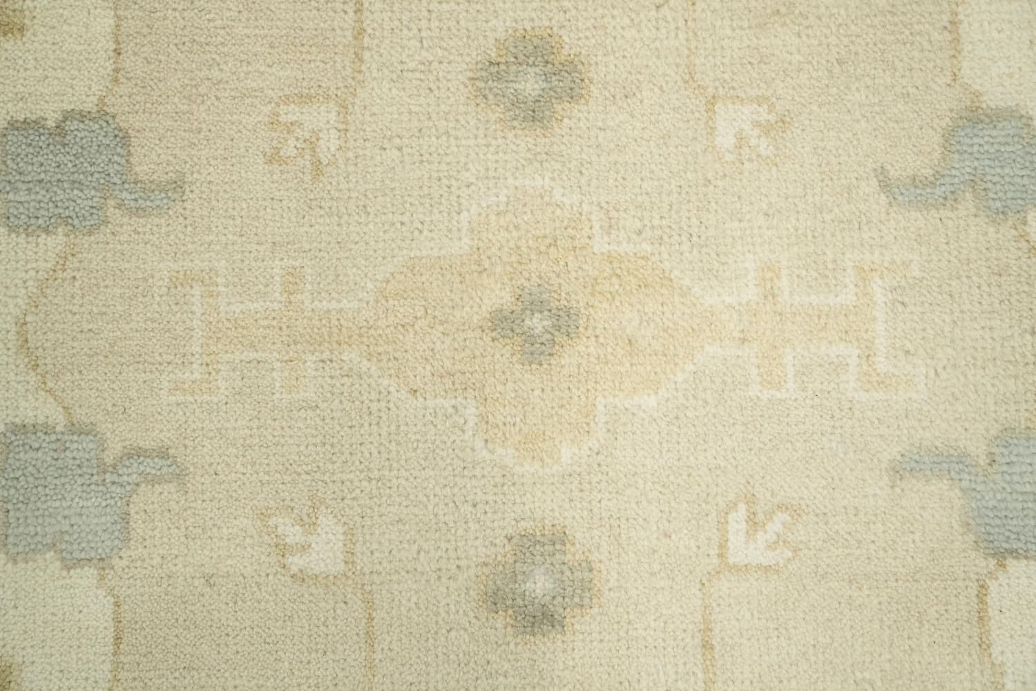 Luxurious Soft Tone Cream and Ivory Oushak Living Room Rug 9' x 12'