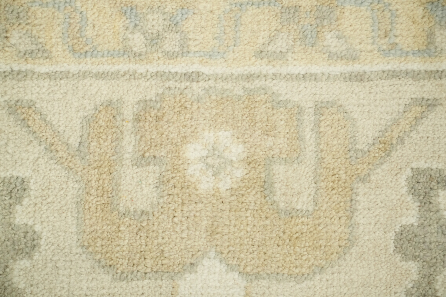 Luxurious Soft Tone Cream and Ivory Oushak Living Room Rug 9' x 12'