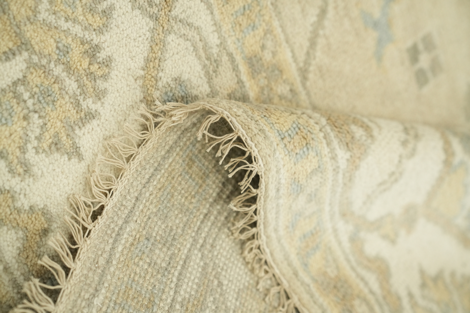 Luxurious Soft Tone Cream and Ivory Oushak Living Room Rug 9' x 12'
