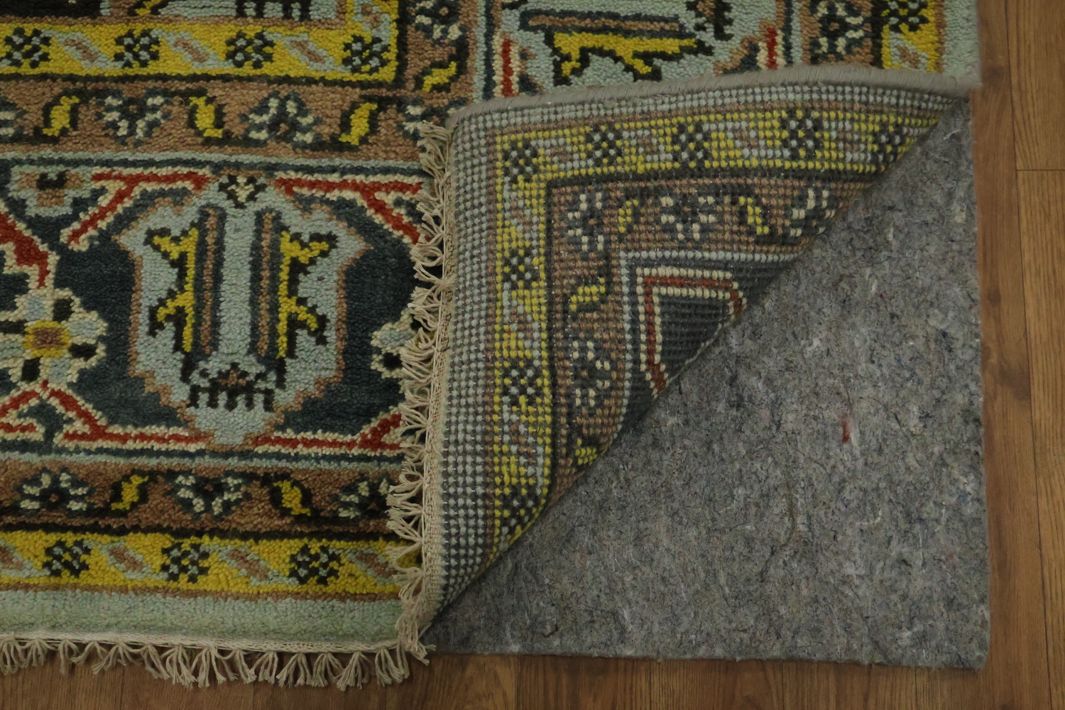 8'x10' Hexagonal Medallion Rug with Elegant Pastel and Dark Highlights
