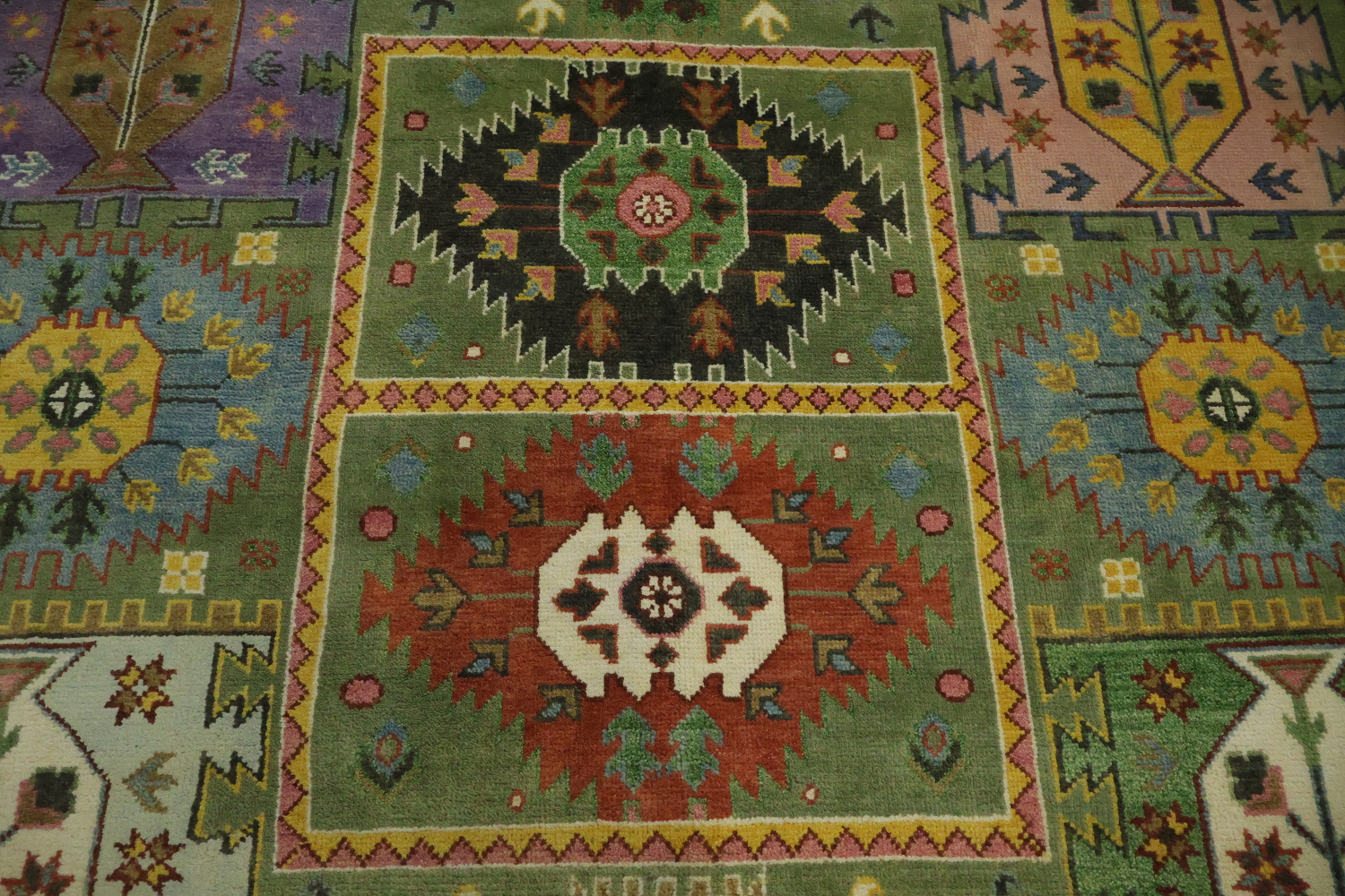 Vibrant Green Geometric Pattern Kazak Hand-Knotted Wool Rug 9' x 12'