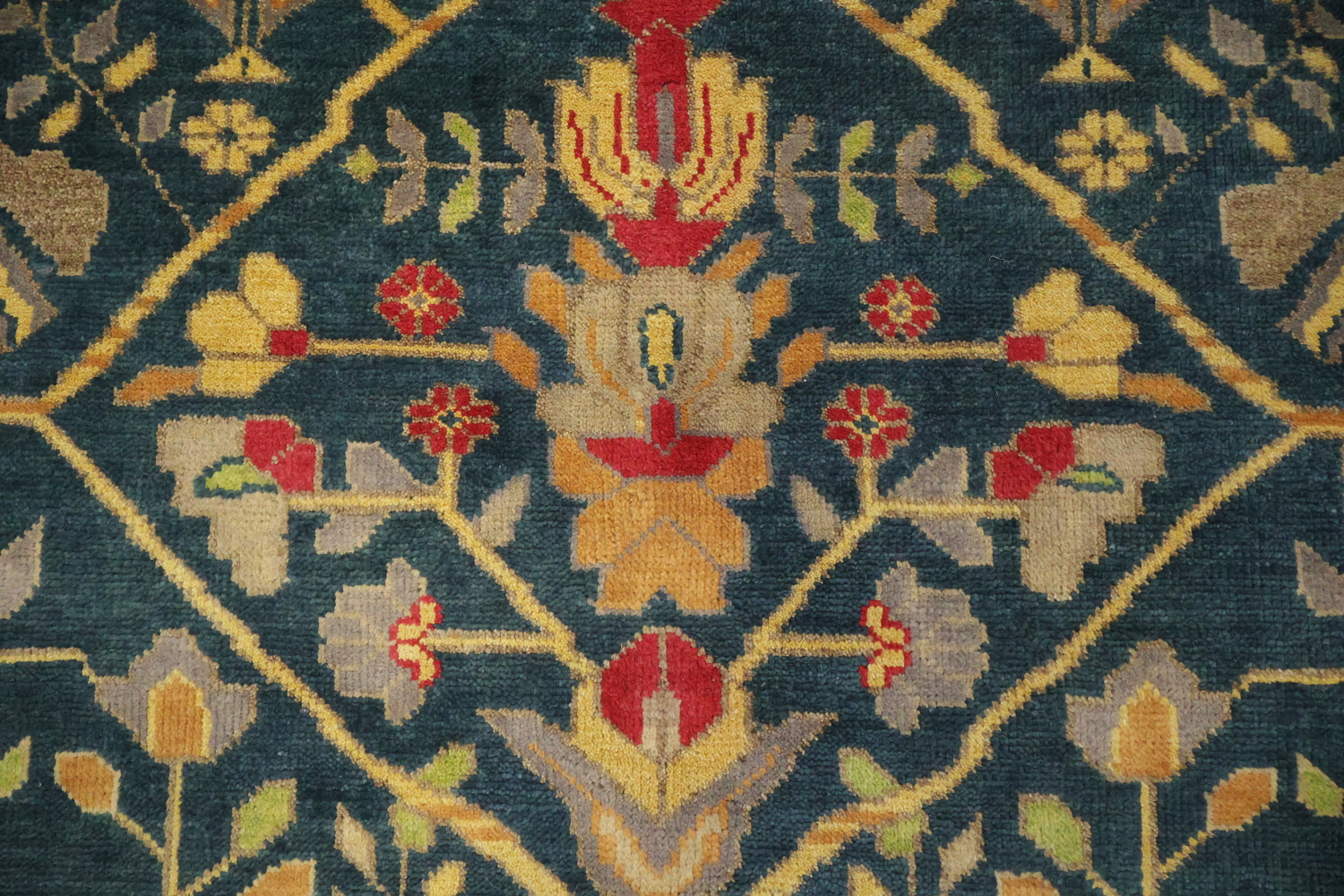 Classic Bird and Tree Motif Rug in Rich Earthy Tones 9' x 12'