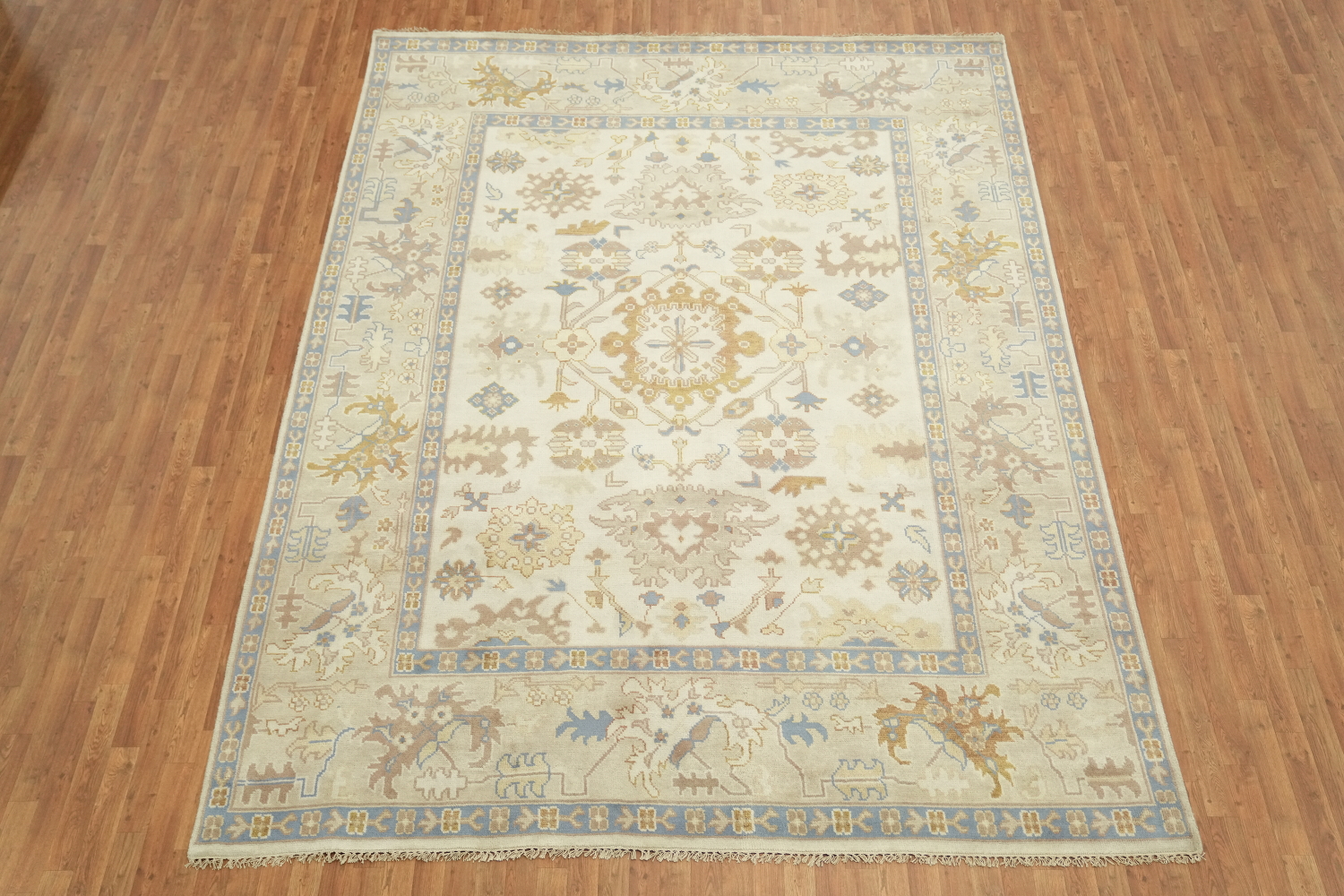 9x12 Hand-Made Oushak Rug - Traditional Geometric Design in Muted Earth Tones