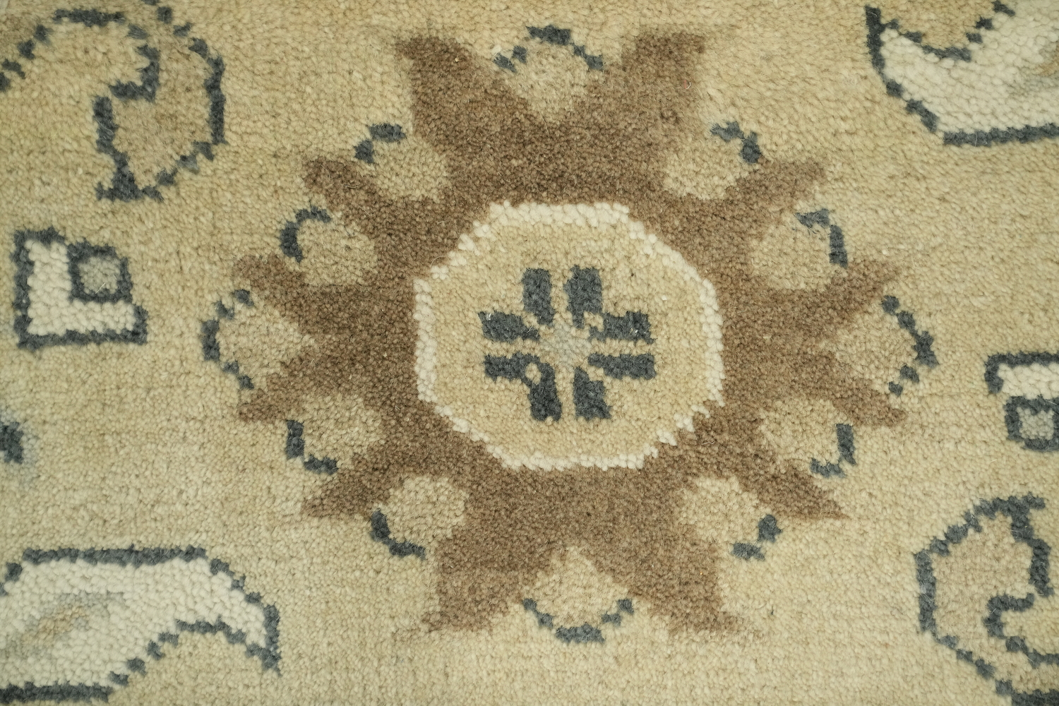 9x12 Beige & Light Blue Oushak Traditional Geometric Rug in Muted Earth Tones