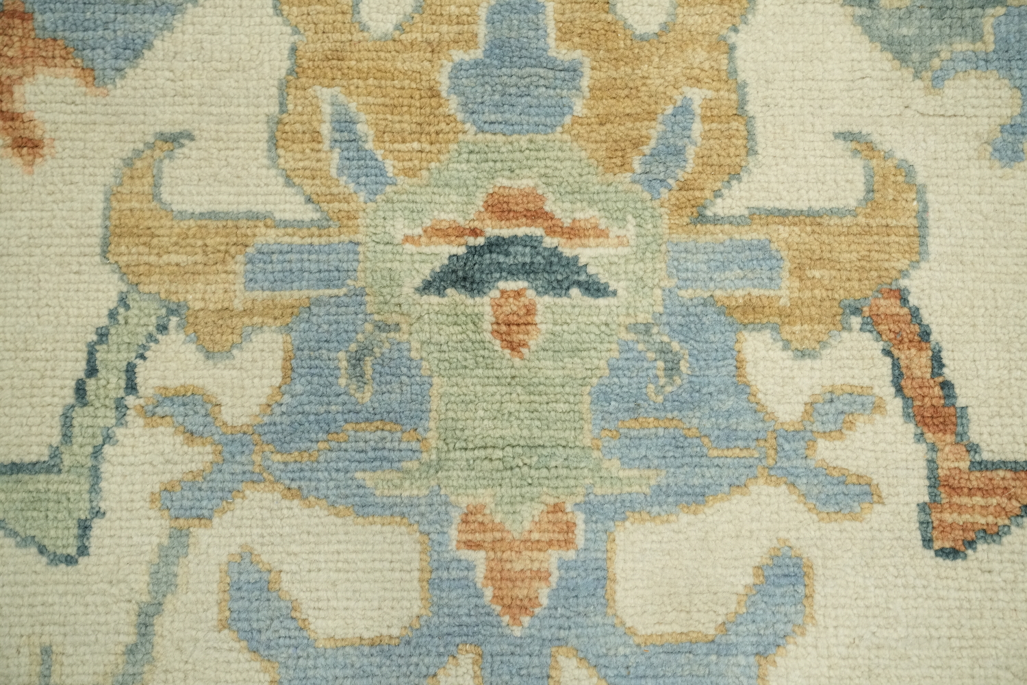 Oushak Hand-Knotted Wool Rug - Traditional 8x10 Area Rug