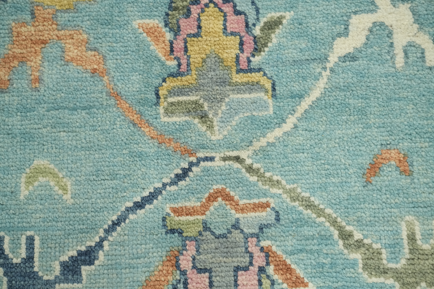 8'x10' Charming Traditional Oushak Rug in Serene Blue Hues and Tones