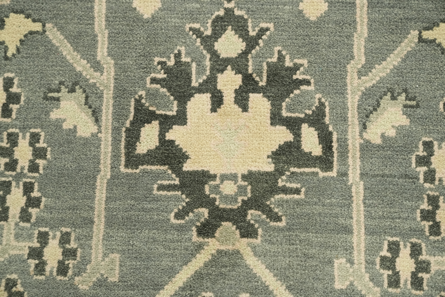 Elegant Blue and Beige Oushak Hand-Knotted Wool Living Room Rug 9'x12'