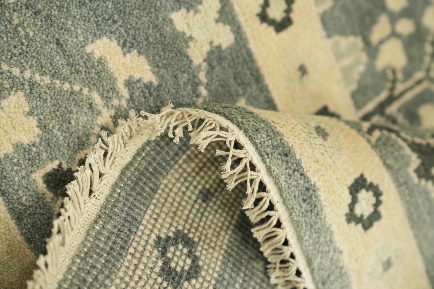 Elegant Blue and Beige Oushak Hand-Knotted Wool Living Room Rug 9'x12'