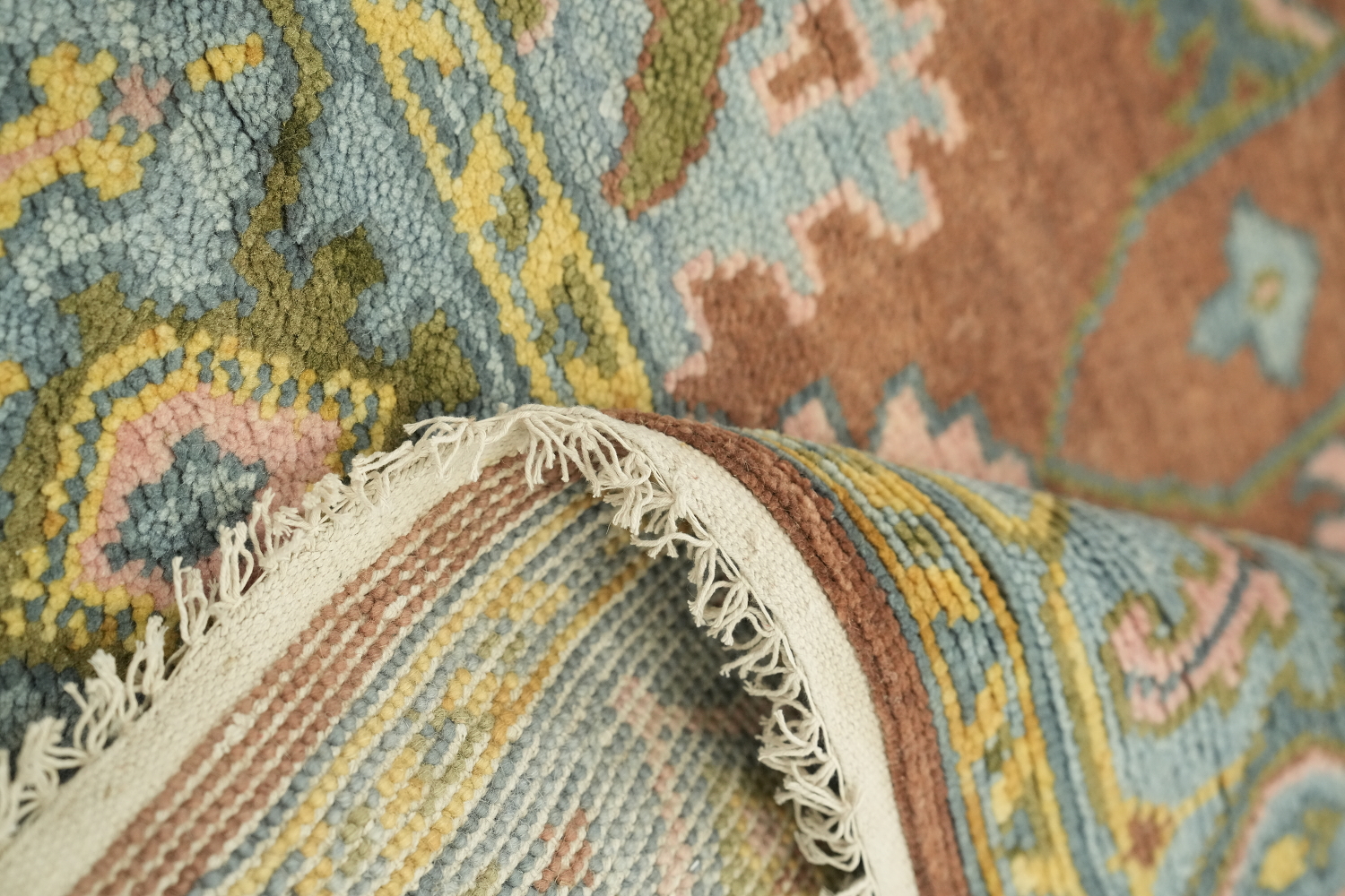 6'x9' Oushak Traditional Wool Area Rug with Soft Rust and Blue Accents
