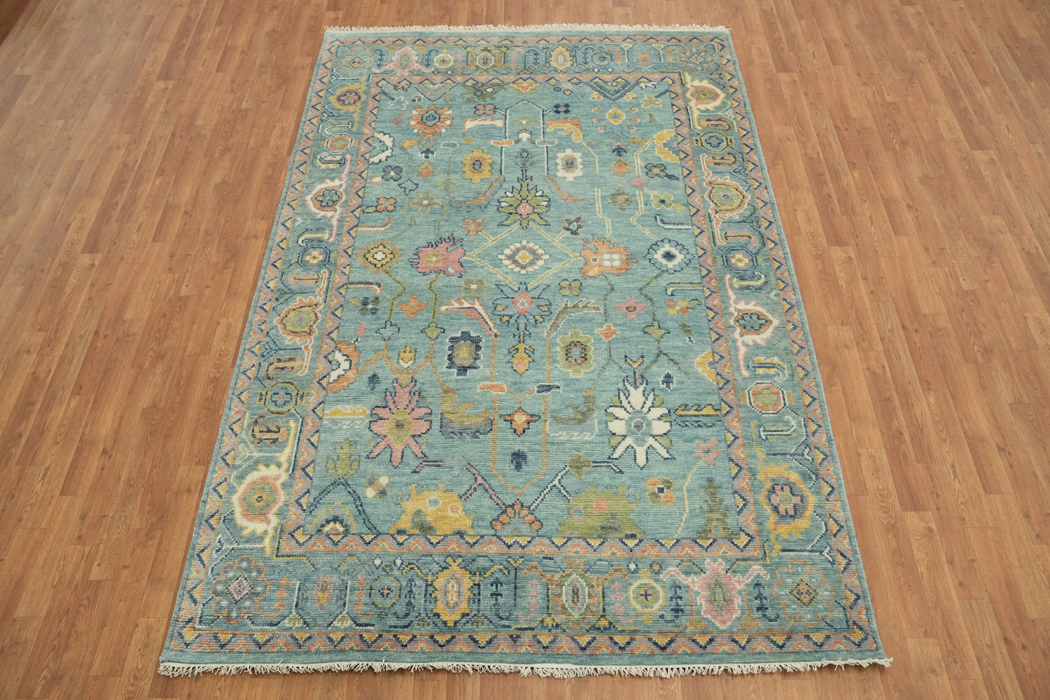 Luxurious 6'x9' Hand-Knotted Oushak Area Rug with Soft Floral Design in Blue