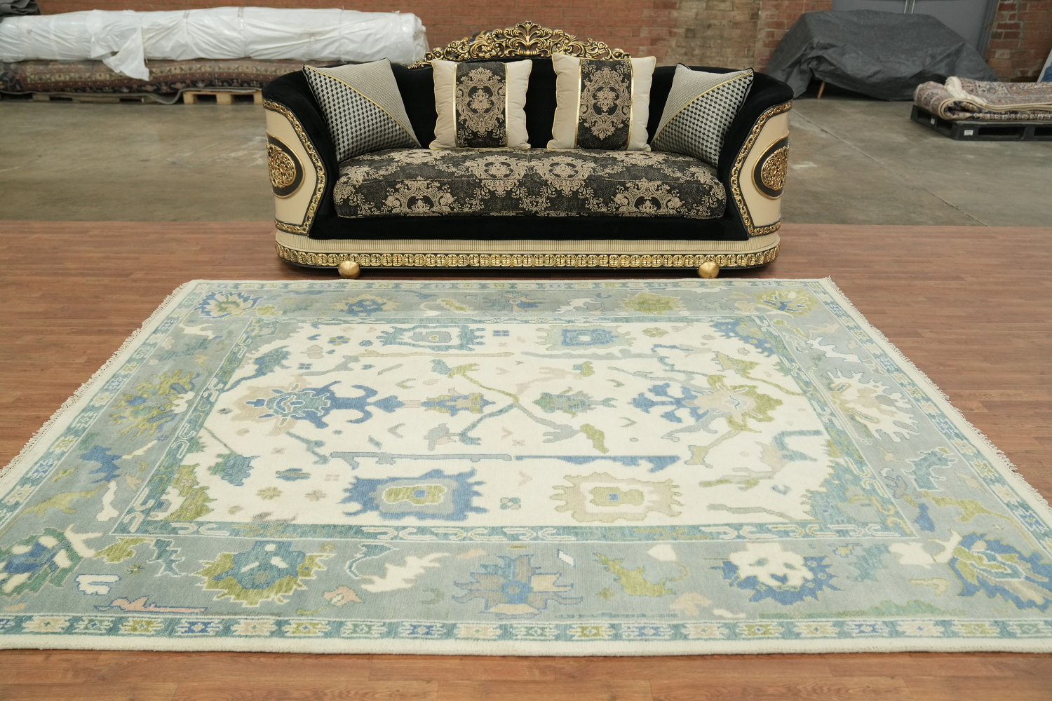 8x10 White and Aqua Blue Traditional Oushak Hand-Knotted Wool Area Rug 8x10
