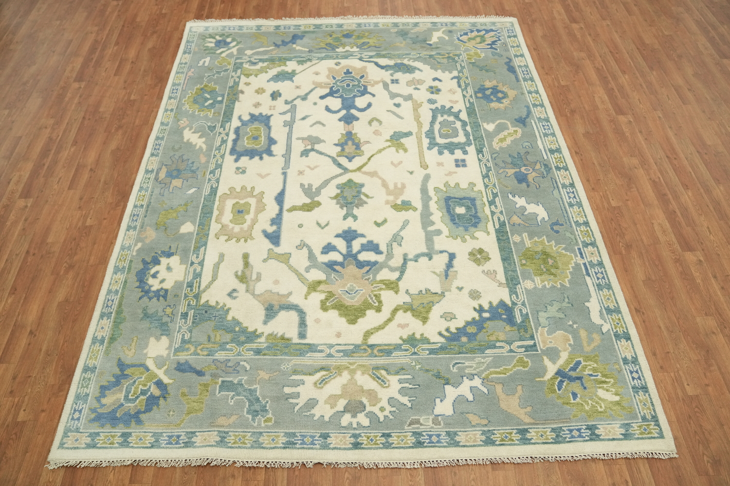 8x10 White and Aqua Blue Traditional Oushak Hand-Knotted Wool Area Rug 8x10