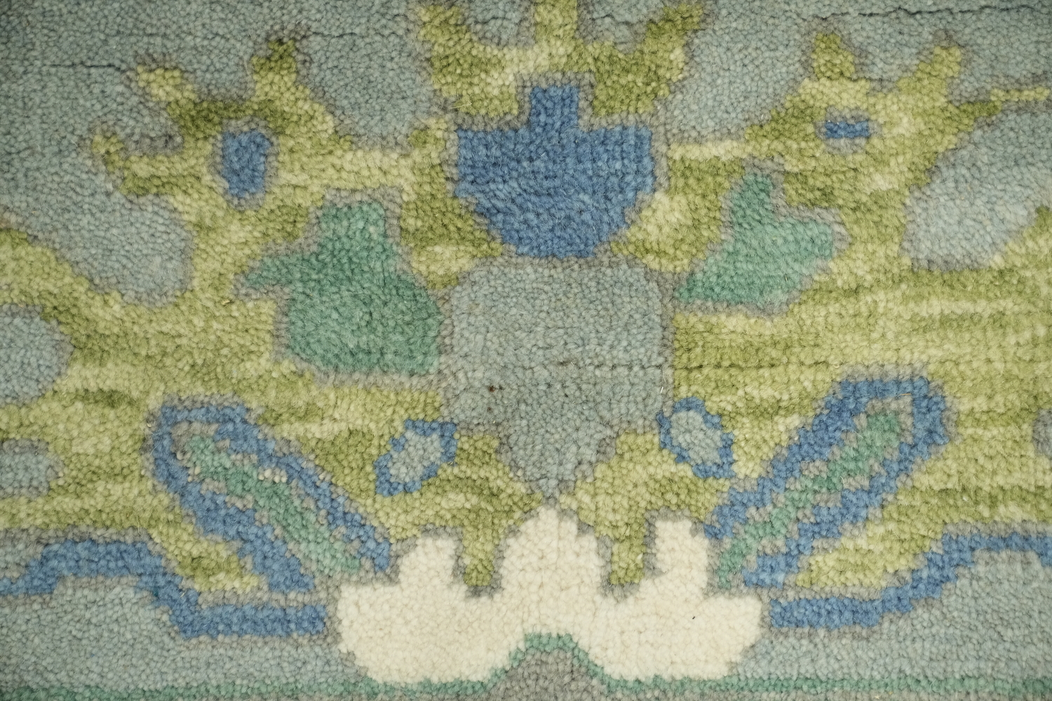 8x10 White and Aqua Blue Traditional Oushak Hand-Knotted Wool Area Rug 8x10