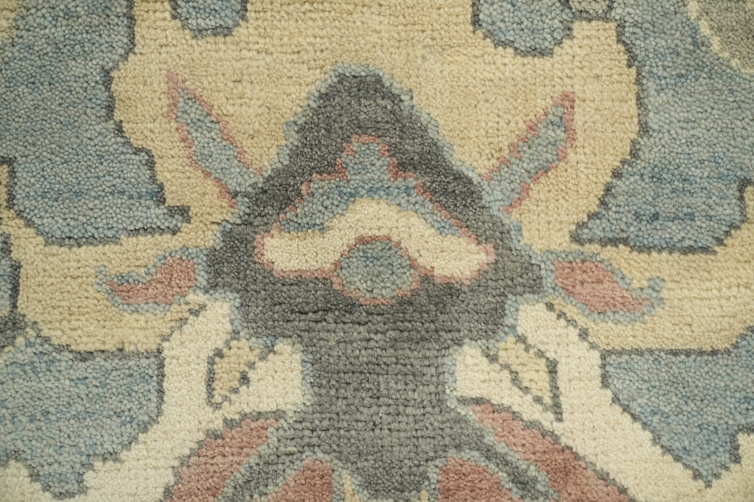 Luxurious Living: Artful Blue Medallion Oushak Wool Rug for Elegant Spaces 9x12