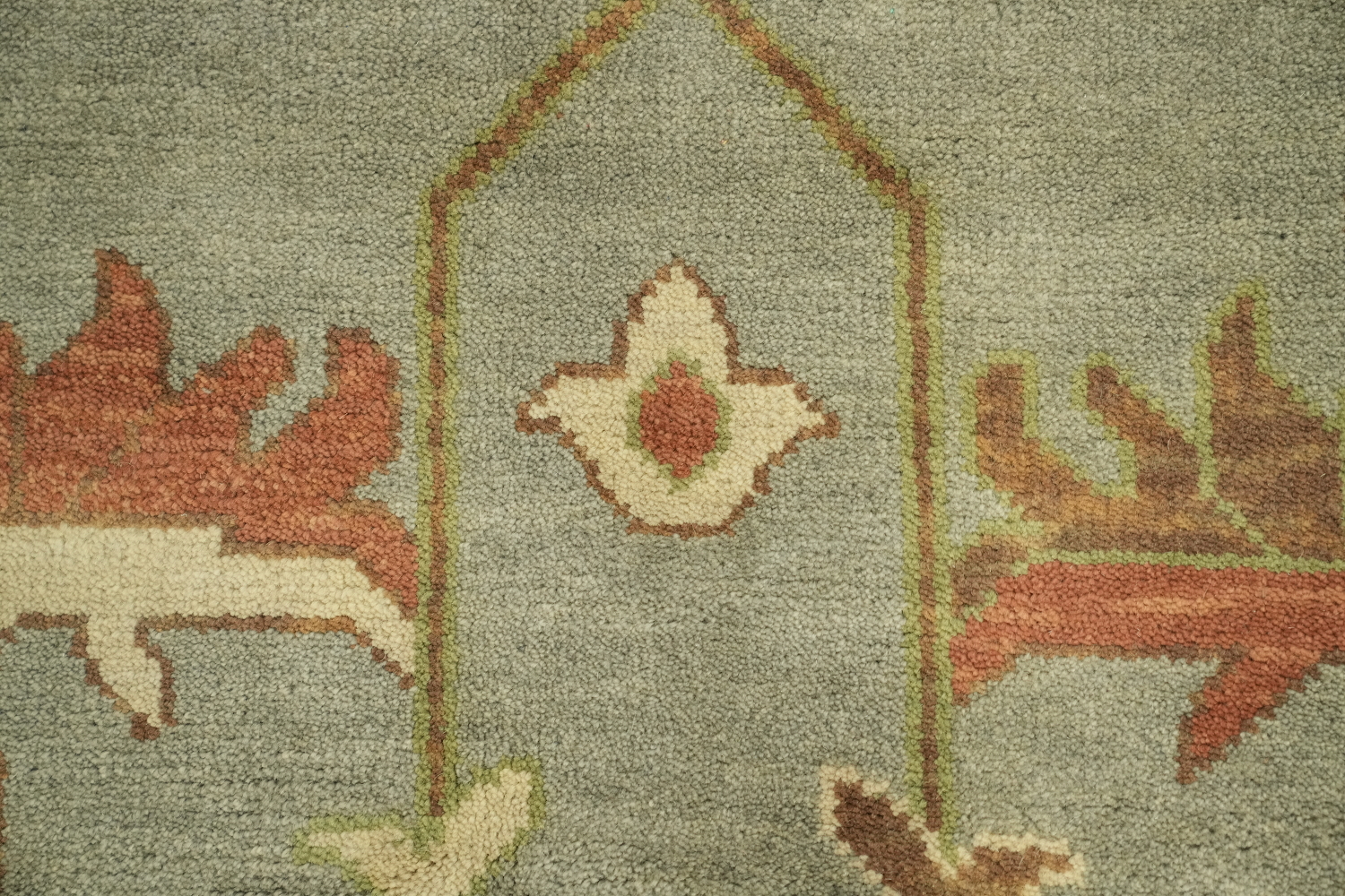 Classic Hand-Knotted Oushak Rug with Warm Earth Tone Colors 9x12