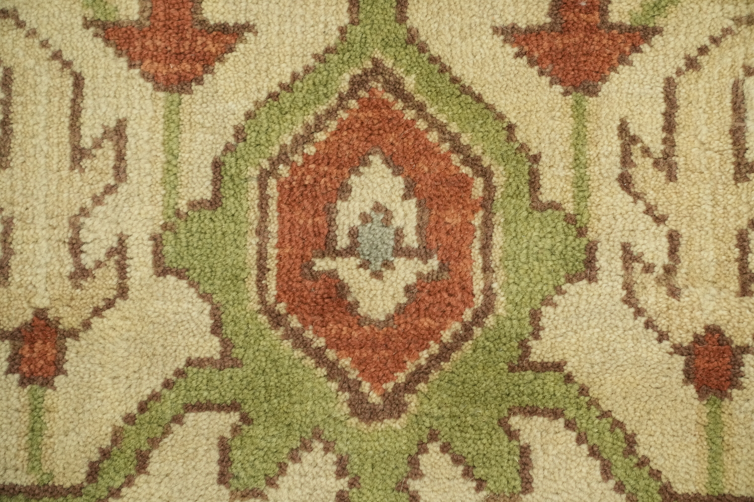 Classic Hand-Knotted Oushak Rug with Warm Earth Tone Colors 9x12
