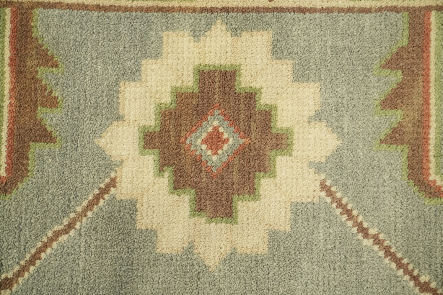 Classic Hand-Knotted Oushak Rug with Warm Earth Tone Colors 9x12