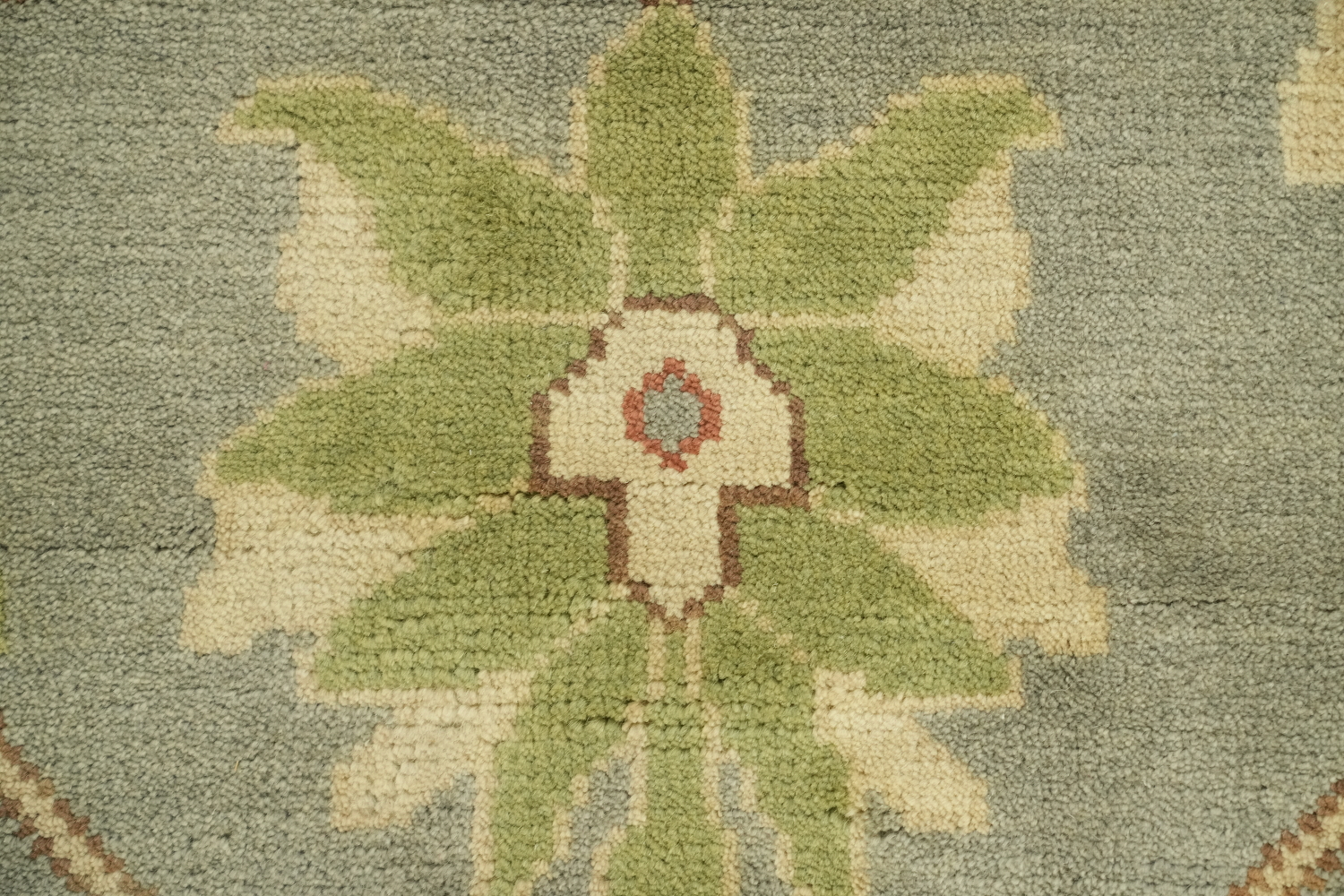 Classic Hand-Knotted Oushak Rug with Warm Earth Tone Colors 9x12