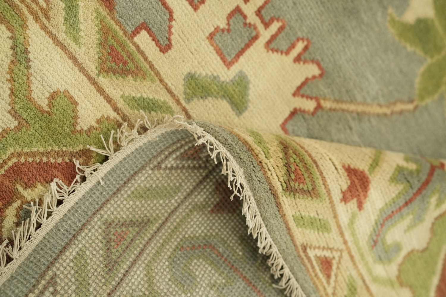 Classic Hand-Knotted Oushak Rug with Warm Earth Tone Colors 9x12