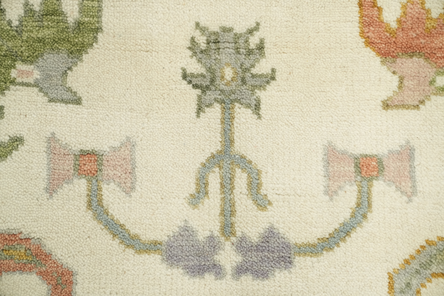 Elegant Pastel Color Oushak Hand-Knotted Indian Rug 8'x10'
