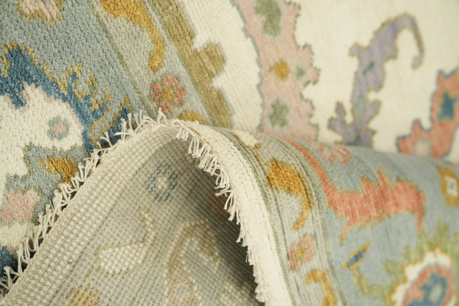 Elegant Pastel Color Oushak Hand-Knotted Indian Rug 8'x10'