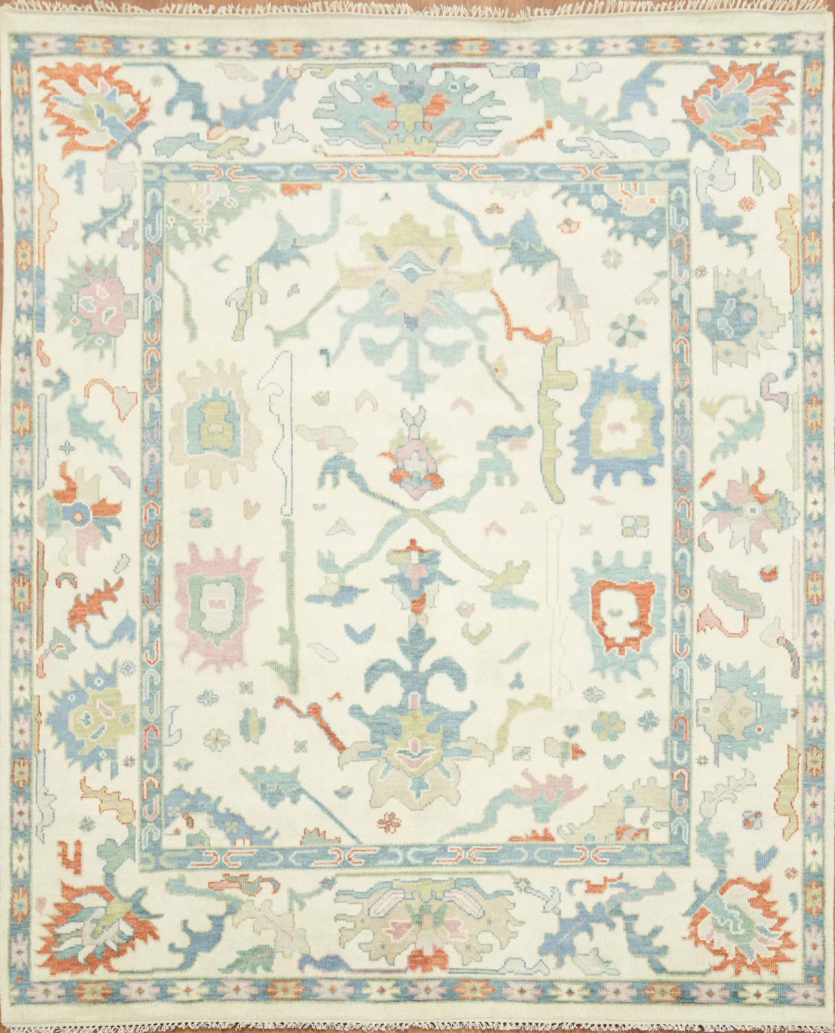 Classic Cream Oushak Rug Featuring Vintage-Inspired Ornate Patterns 8'x10'