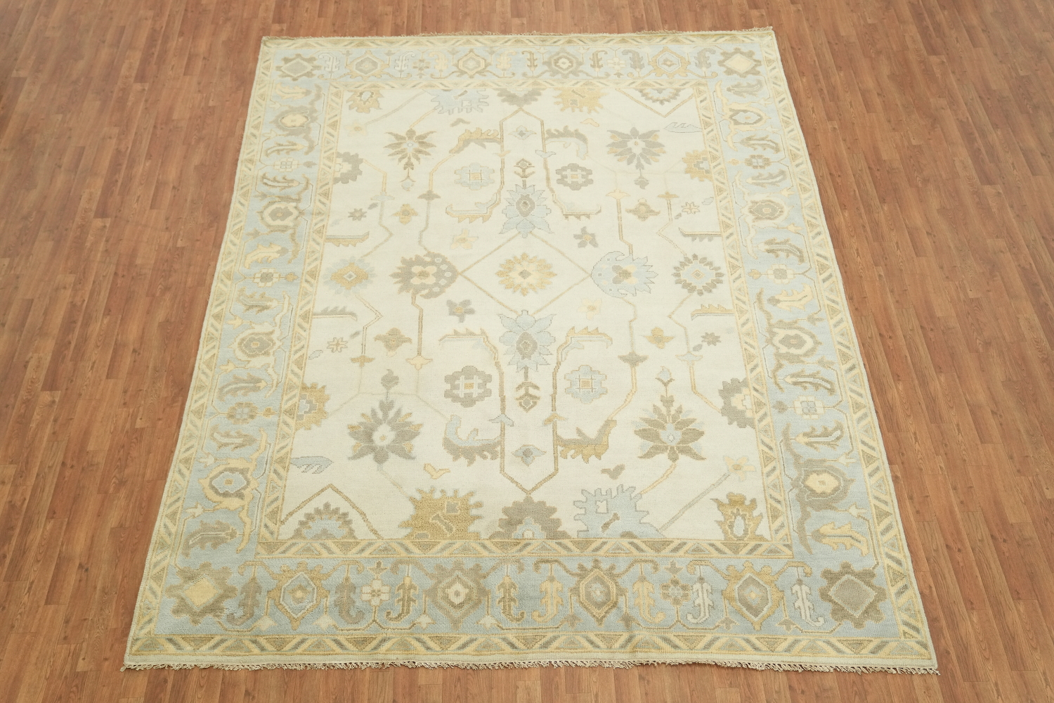 Stylish Neutral Area Rug with Traditional Motifs 9'x12'