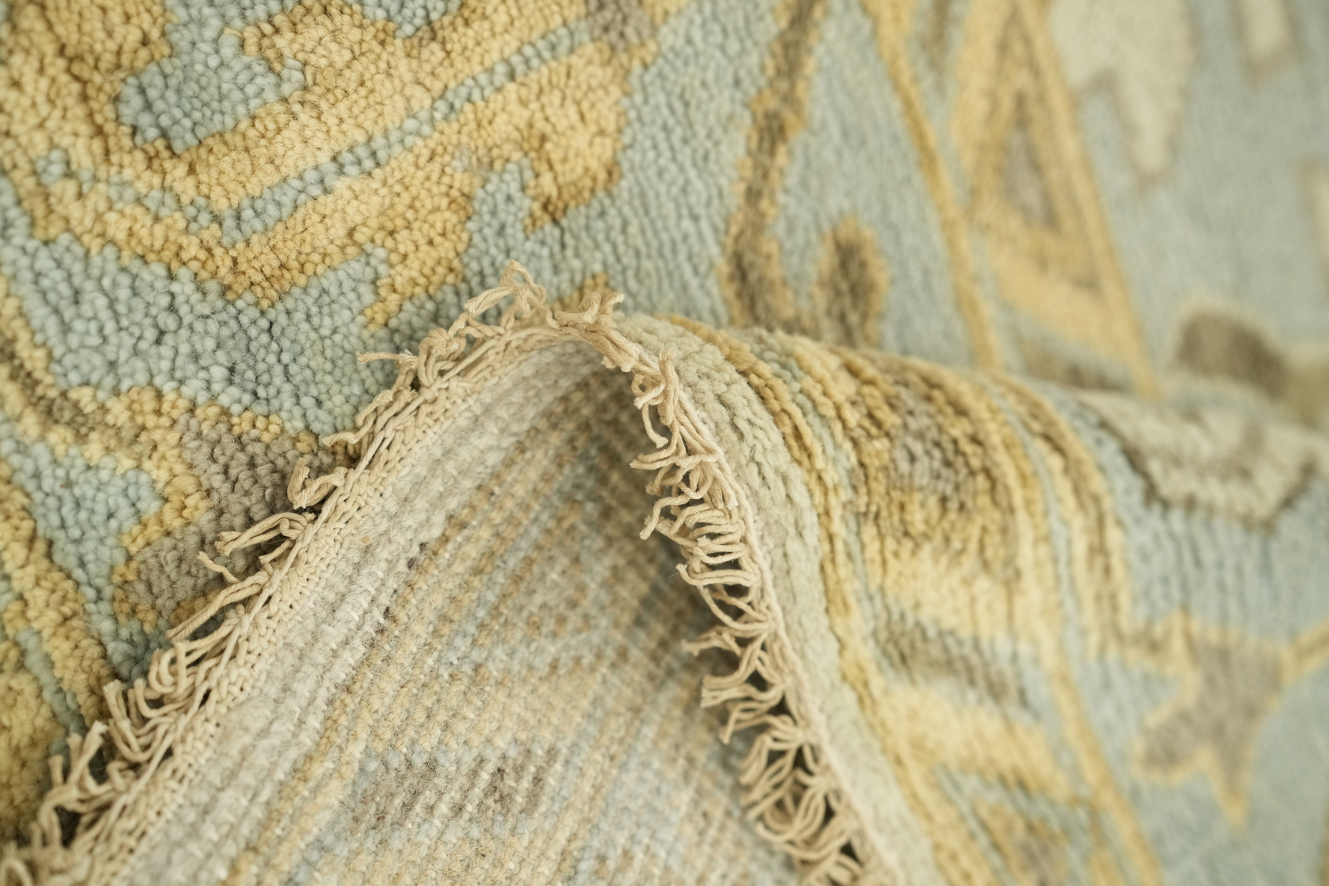 Stylish Neutral Area Rug with Traditional Motifs 9'x12'