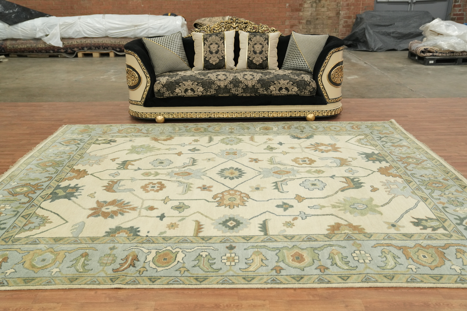 Classic Ivory and Blue Rug with Traditional Floral Motifs 9'x12'