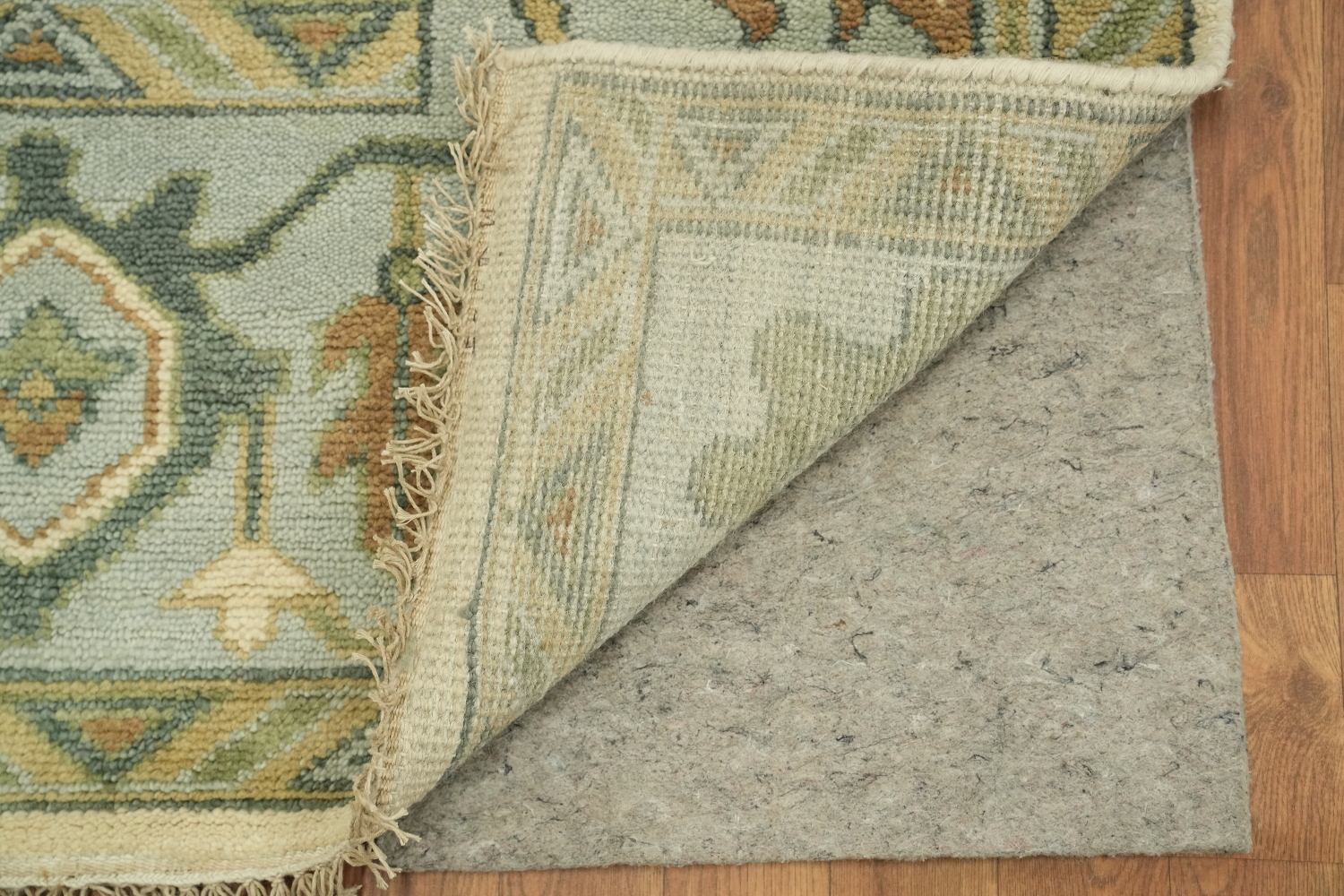 Classic Ivory and Blue Rug with Traditional Floral Motifs 9'x12'