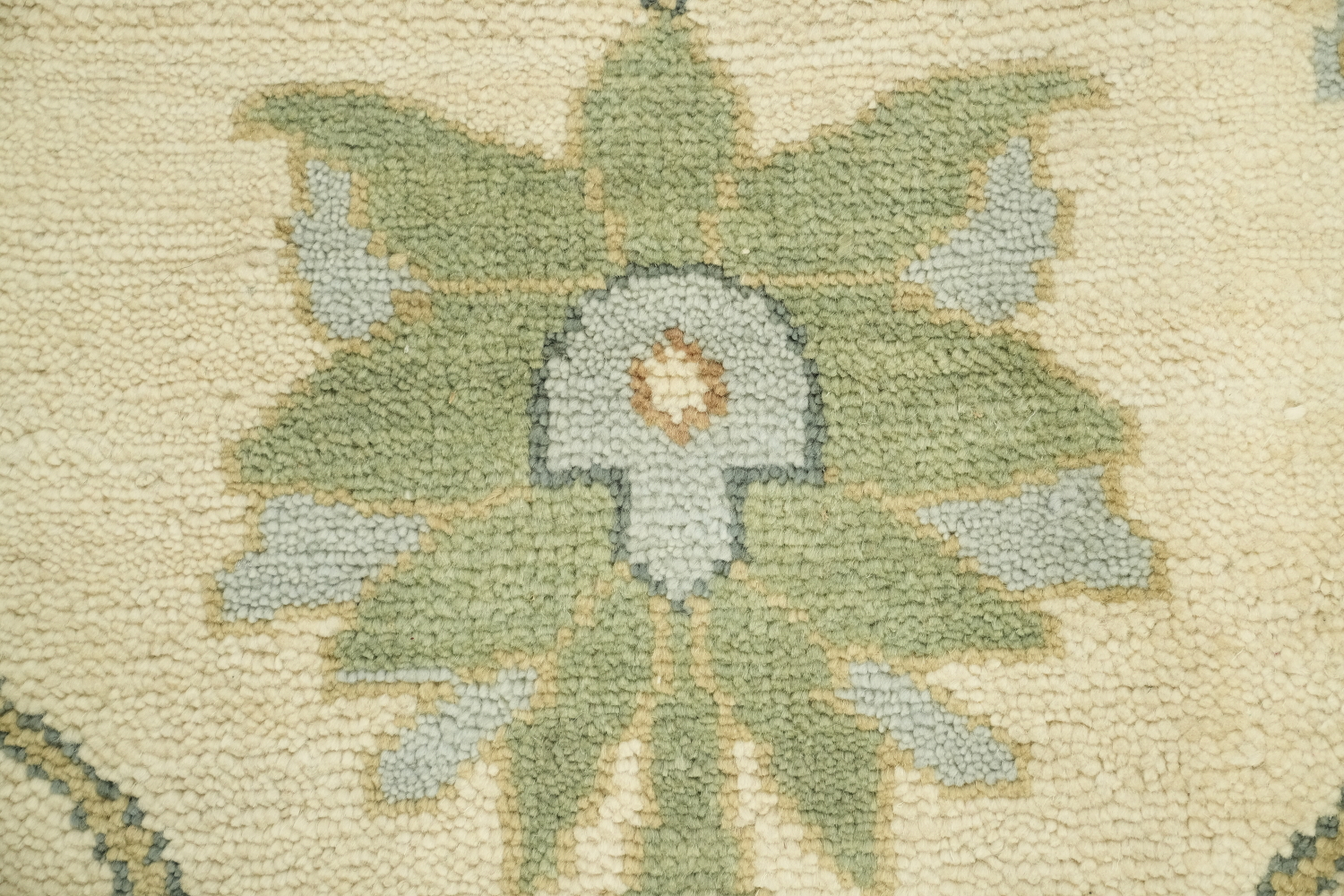 Classic Ivory and Blue Rug with Traditional Floral Motifs 9'x12'