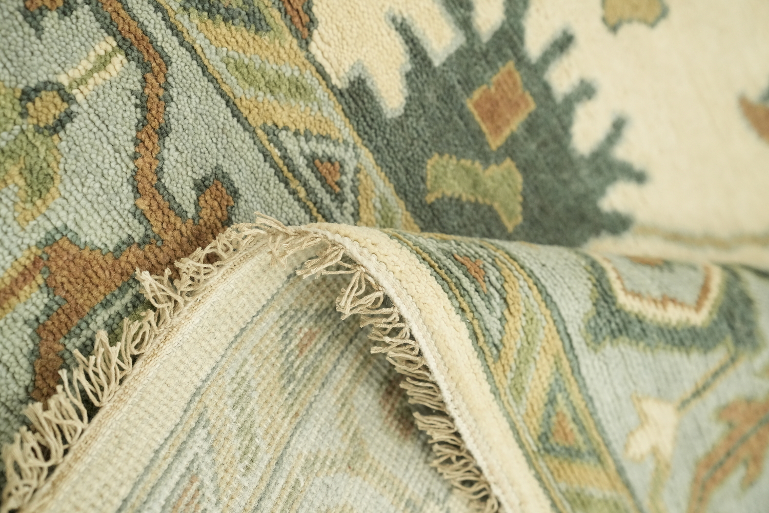 Classic Ivory and Blue Rug with Traditional Floral Motifs 9'x12'
