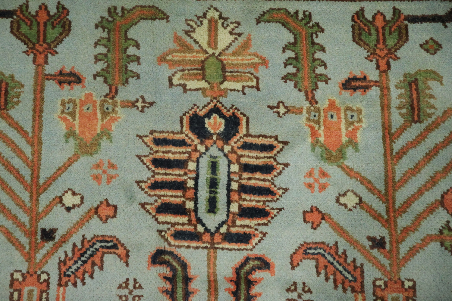 Luxurious Traditional Light Blue Ziegler Area Rug 8x10 ft