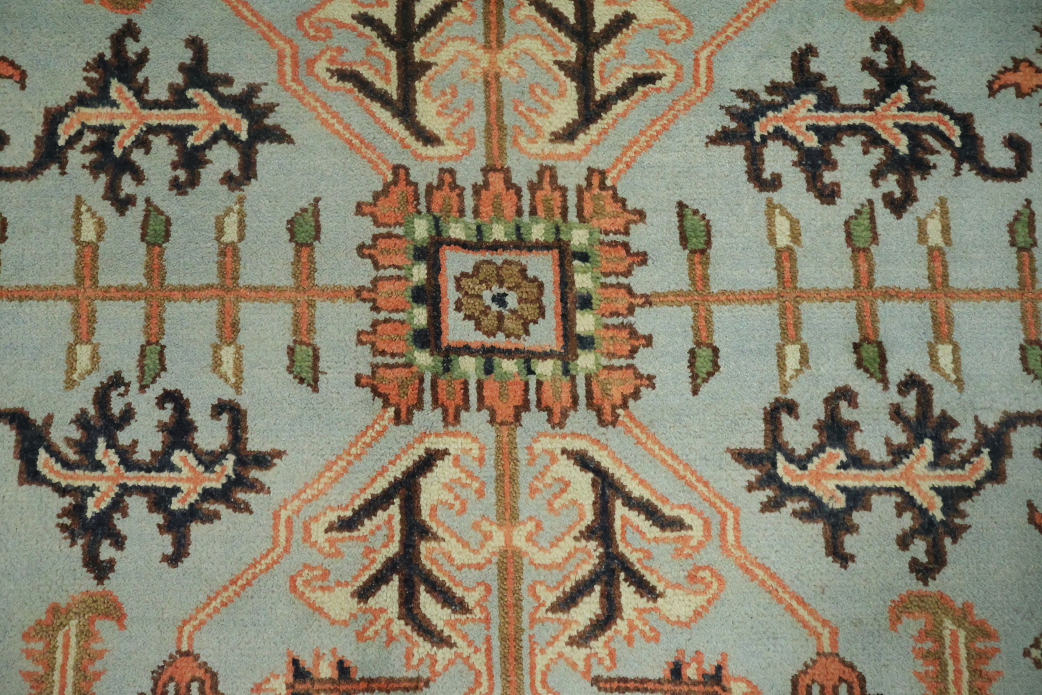 Luxurious Traditional Light Blue Ziegler Area Rug 8x10 ft
