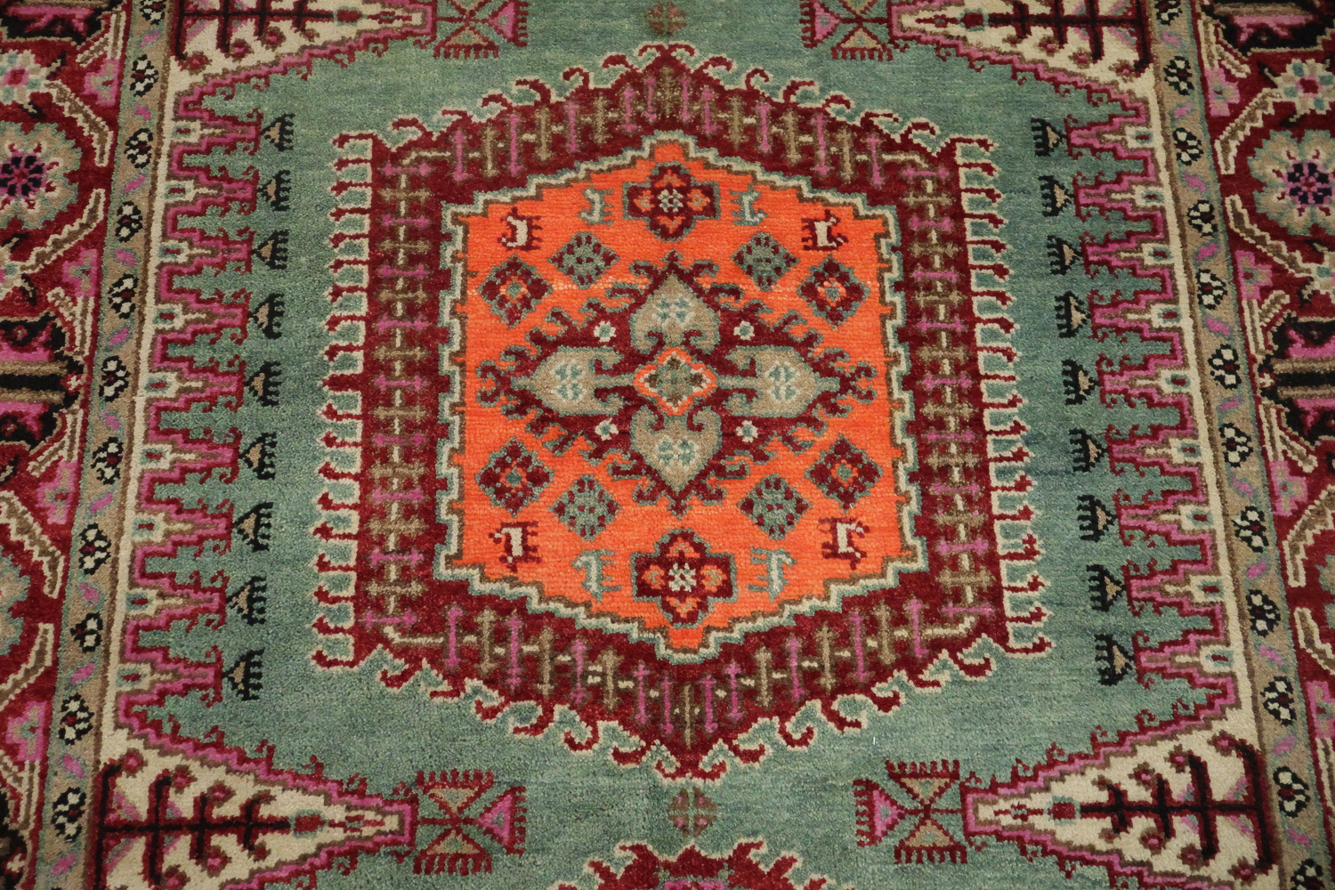 Elegant Turquoise and Coral Viss Indian Area Rug 6'x9'