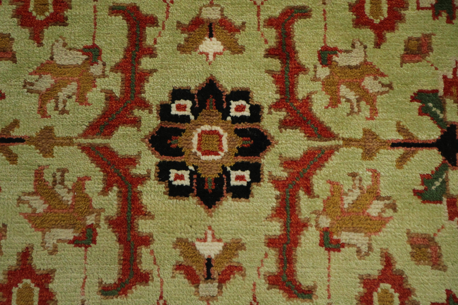 Green All-Over Ziegler Hand-Knotted Wool Area Rug 5'x8'