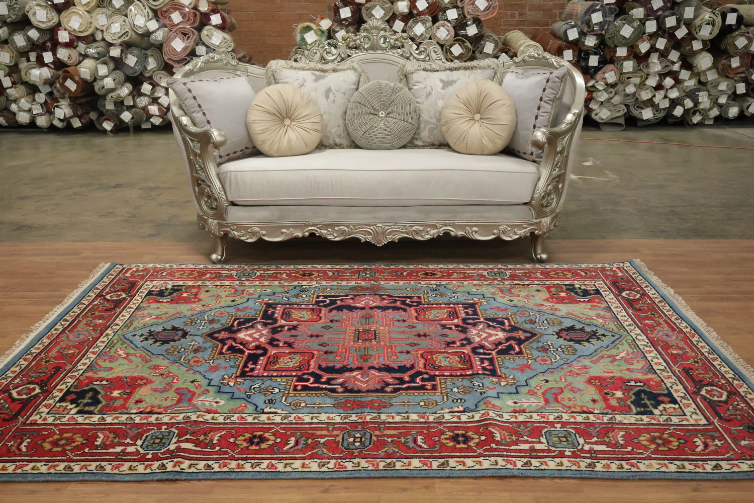 Traditional Light Blue and Pink Hand-Knotted Wool Rug 6'x9'